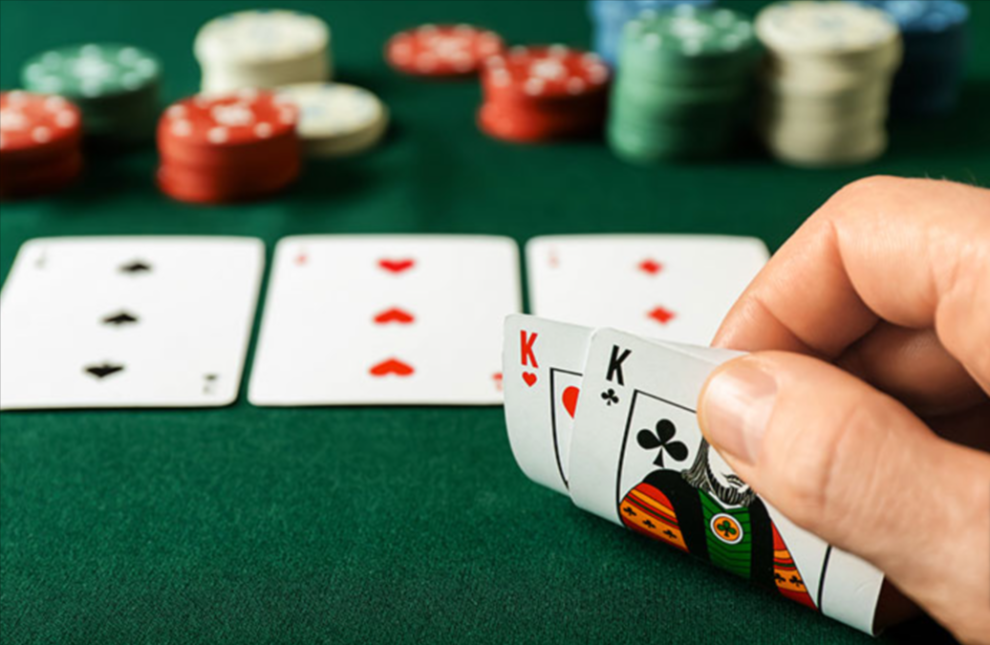 A Guide to Playing Online Poker Real Money